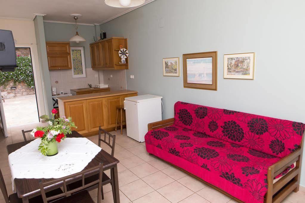 Iliopetro Hotel Monemvasia Luaran gambar